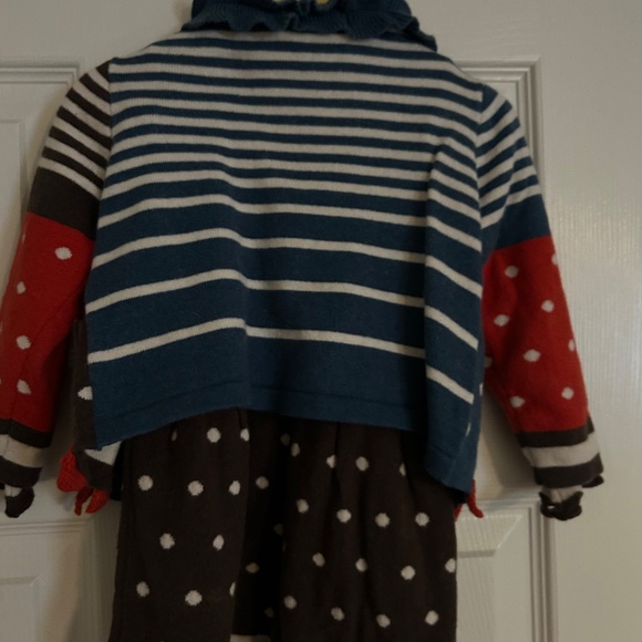 Adorable Catimini Two-Piece Knit Outfit - Sweater & Dress Set - Picture 2 of 10